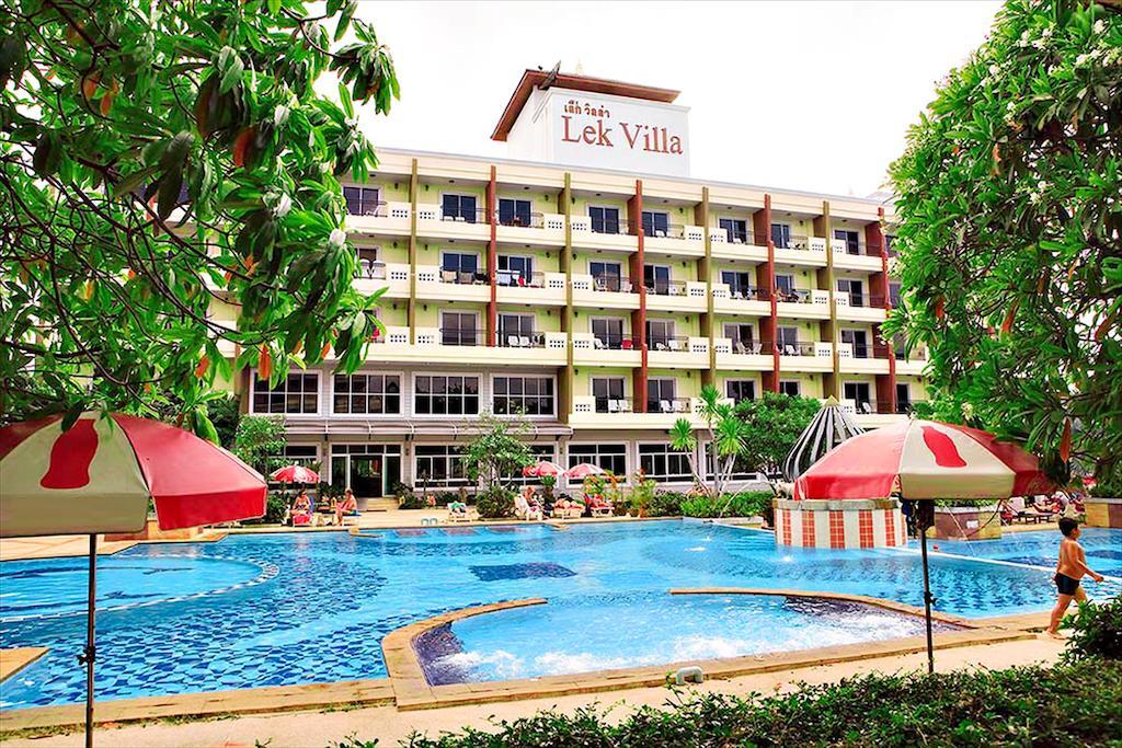 Lek Villa Pattaya Extérieur photo